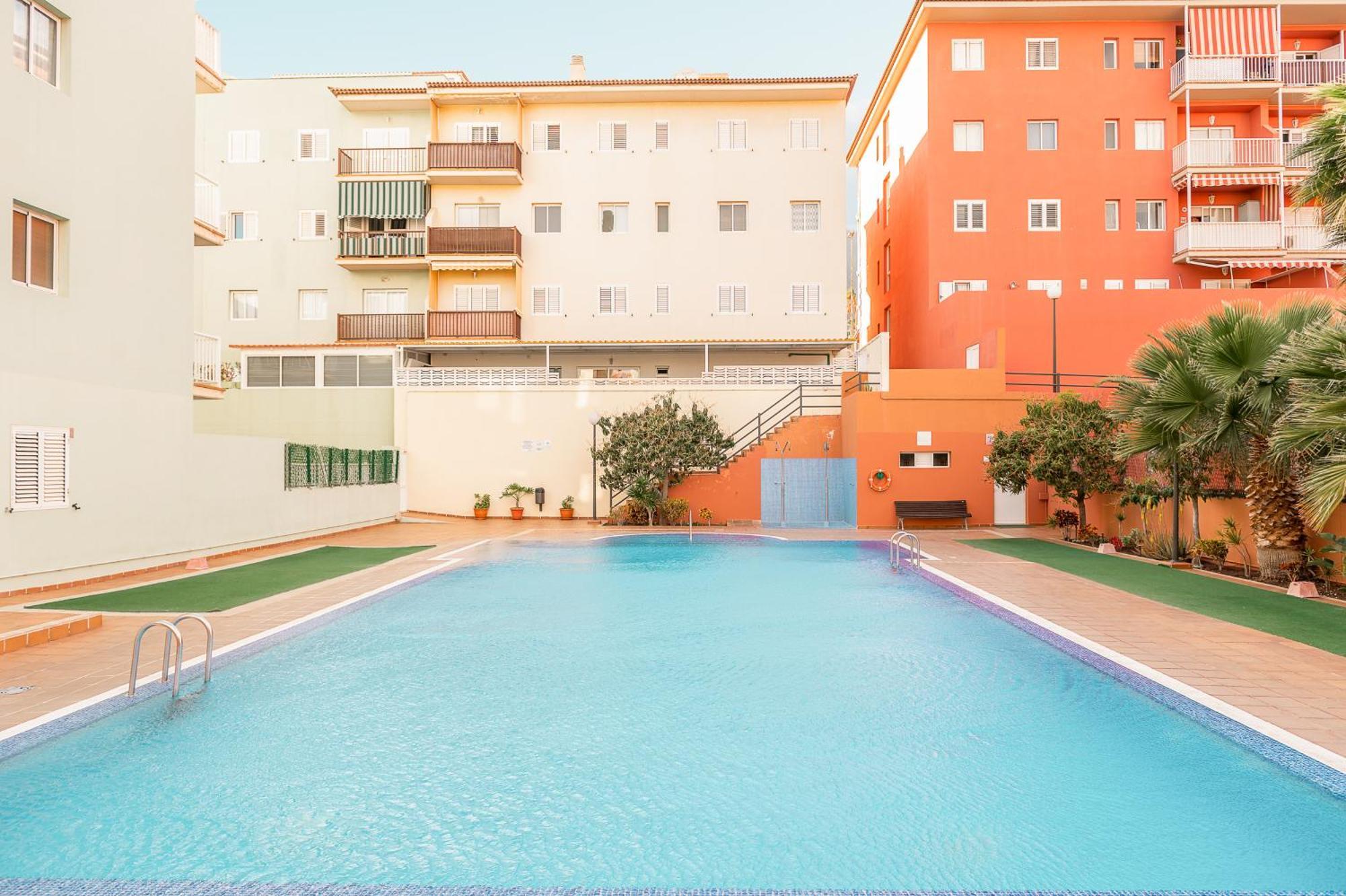 Apartamento Coqueto Con Terraza Junto A กันเดลาเรีย ภายนอก รูปภาพ